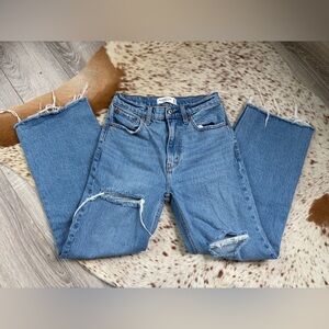 Abercrombie & Fitch 90s Relaxed Distressed  Jeans